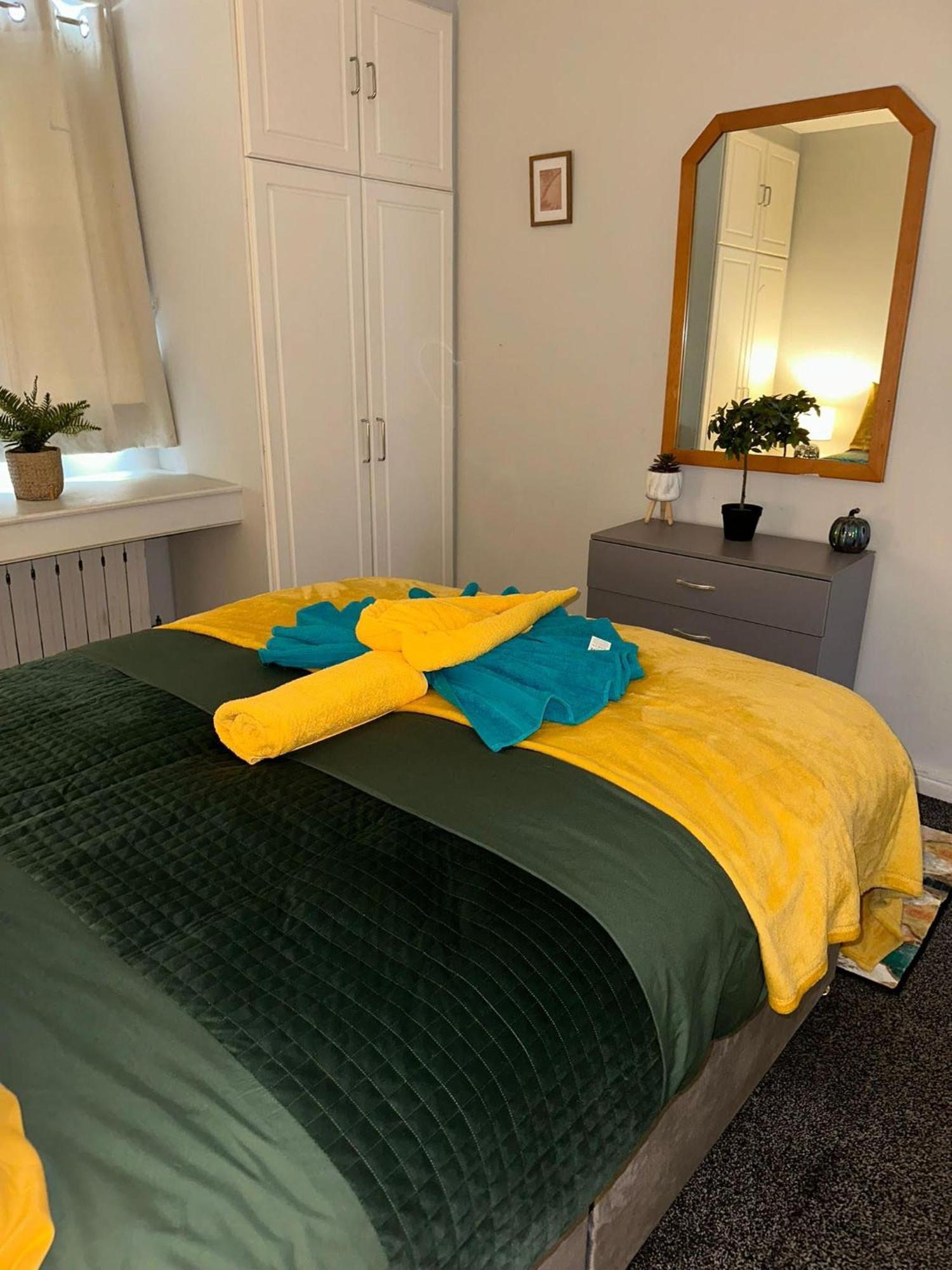 Cosy Private Two Bedroom Apartament In Kensinghton Can Fit Up To 8 Guests 伦敦 外观 照片